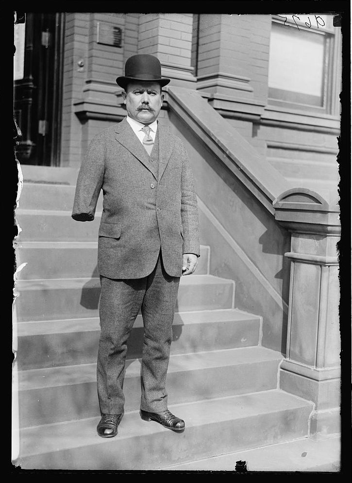 Alvaro Obregón in 1915. He lost his right arm while battling Pancho Villa during the Mexican Revolution. Library of Congress. Public Domain.