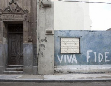A mural for Fidel in Old Havana, Cuba (Library of Congress)