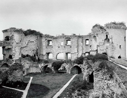 Interior view of Coucy, 1890 © Roger-Viollet/Getty Images